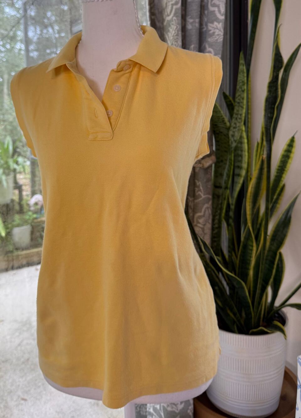 Vintage Butter Yellow 100% Cotton Sleeveless Polo Shirt Women’s M 6-8